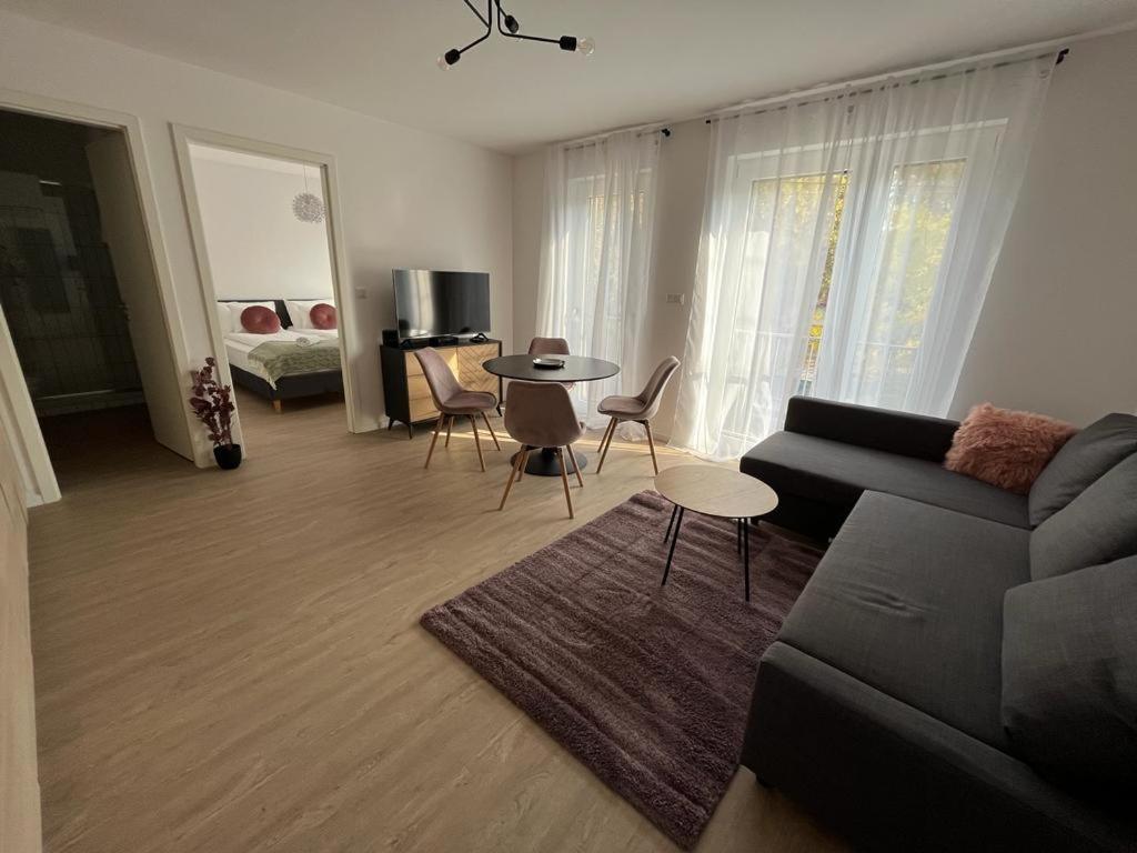 Mathias Premium Apartments แซแก็ด ภายนอก รูปภาพ